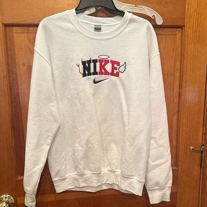 Nike devil/angel Men's logo Crewneck Sweater